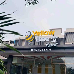 Yellow Bee Resort Cililitan